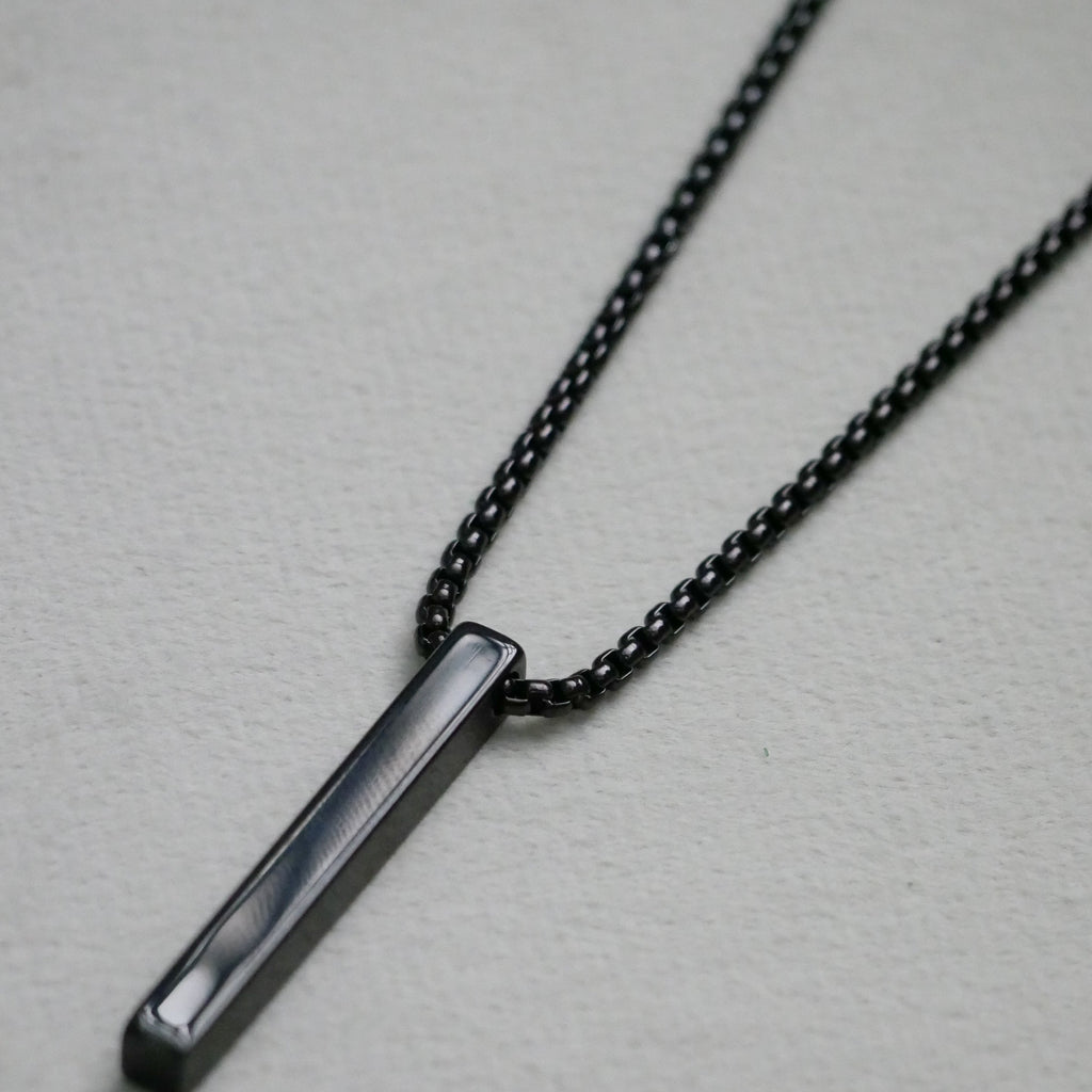 Classic Black Bar Chain