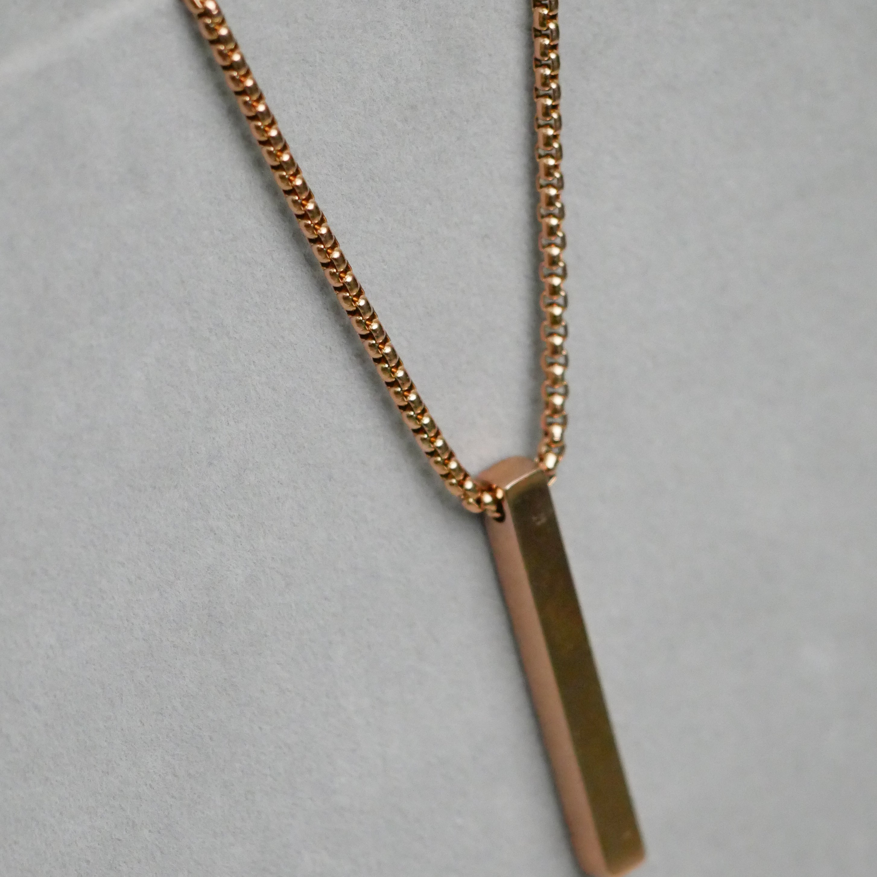 Classic Rose Gold Bar Chain