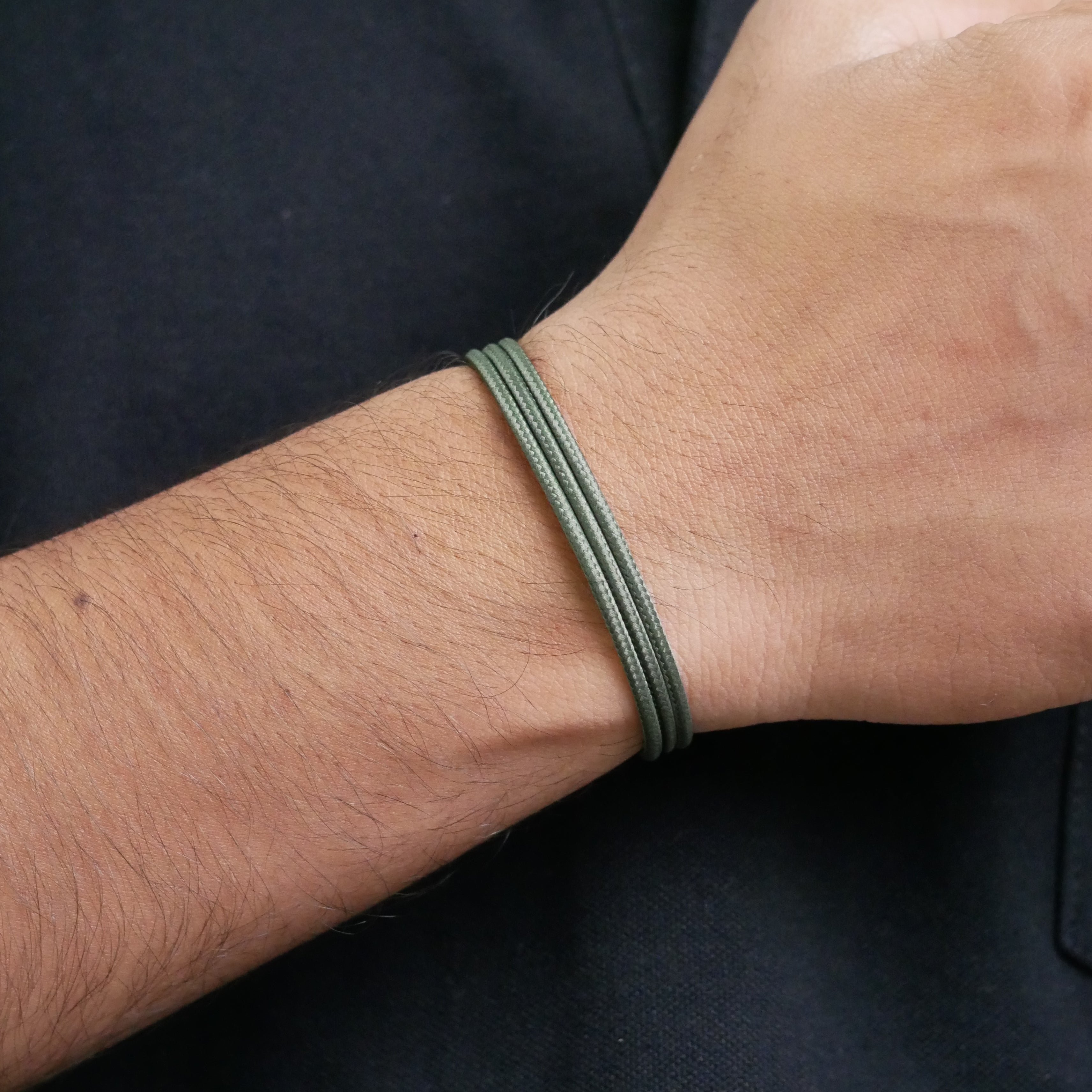 Halo Magnetic Wrap Bracelet