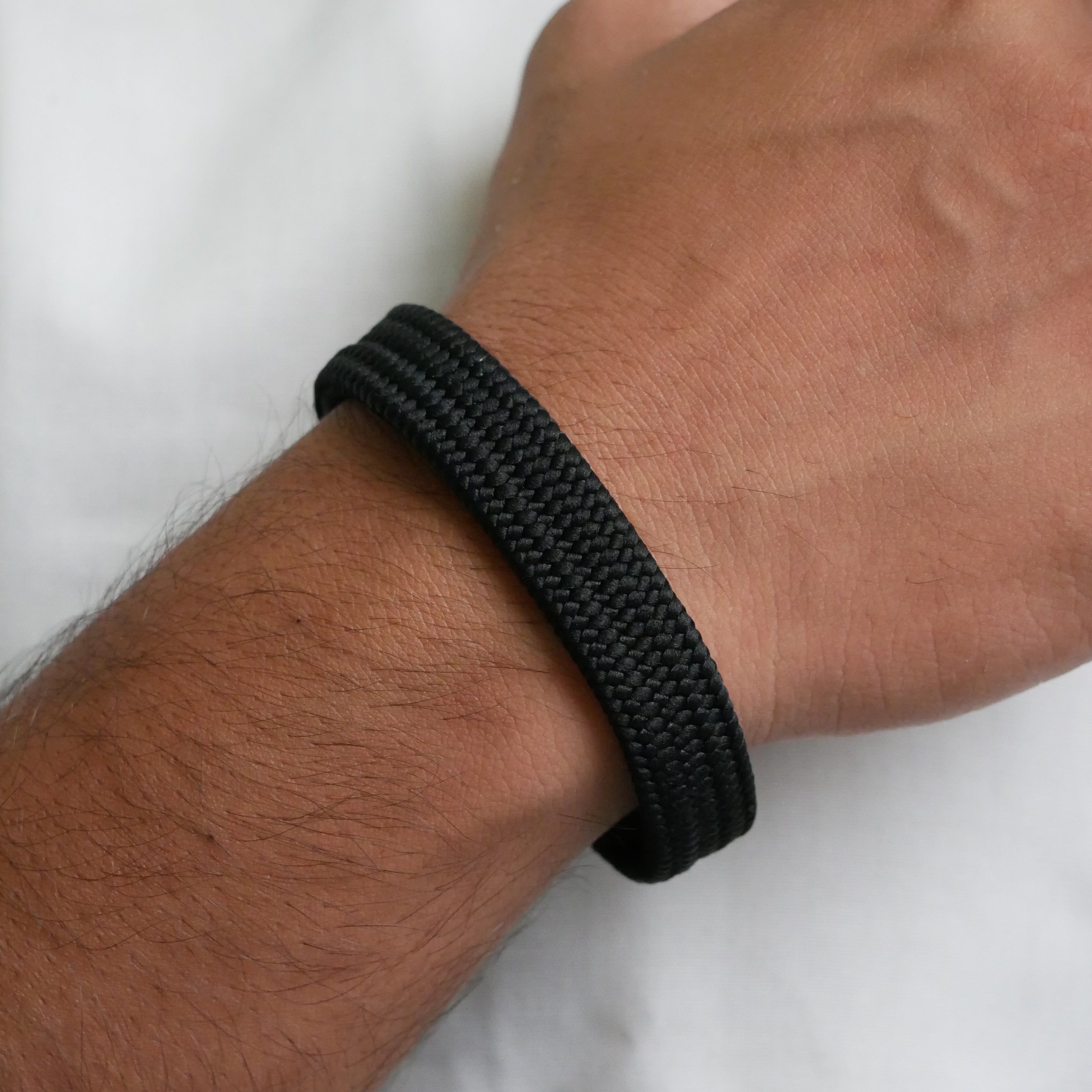Black Braided Magnetic Bracelet