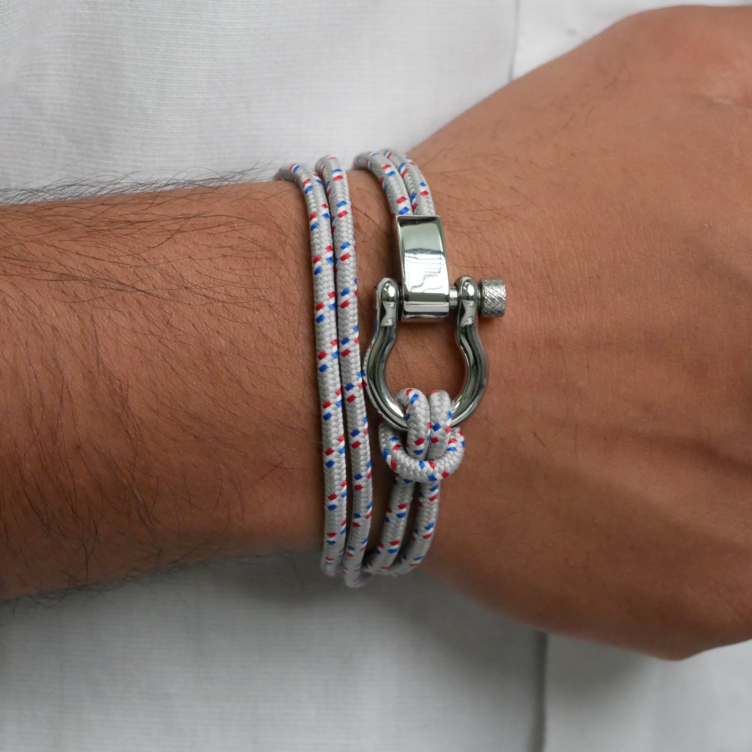 Seafarer Loop Shaackle Bracelet