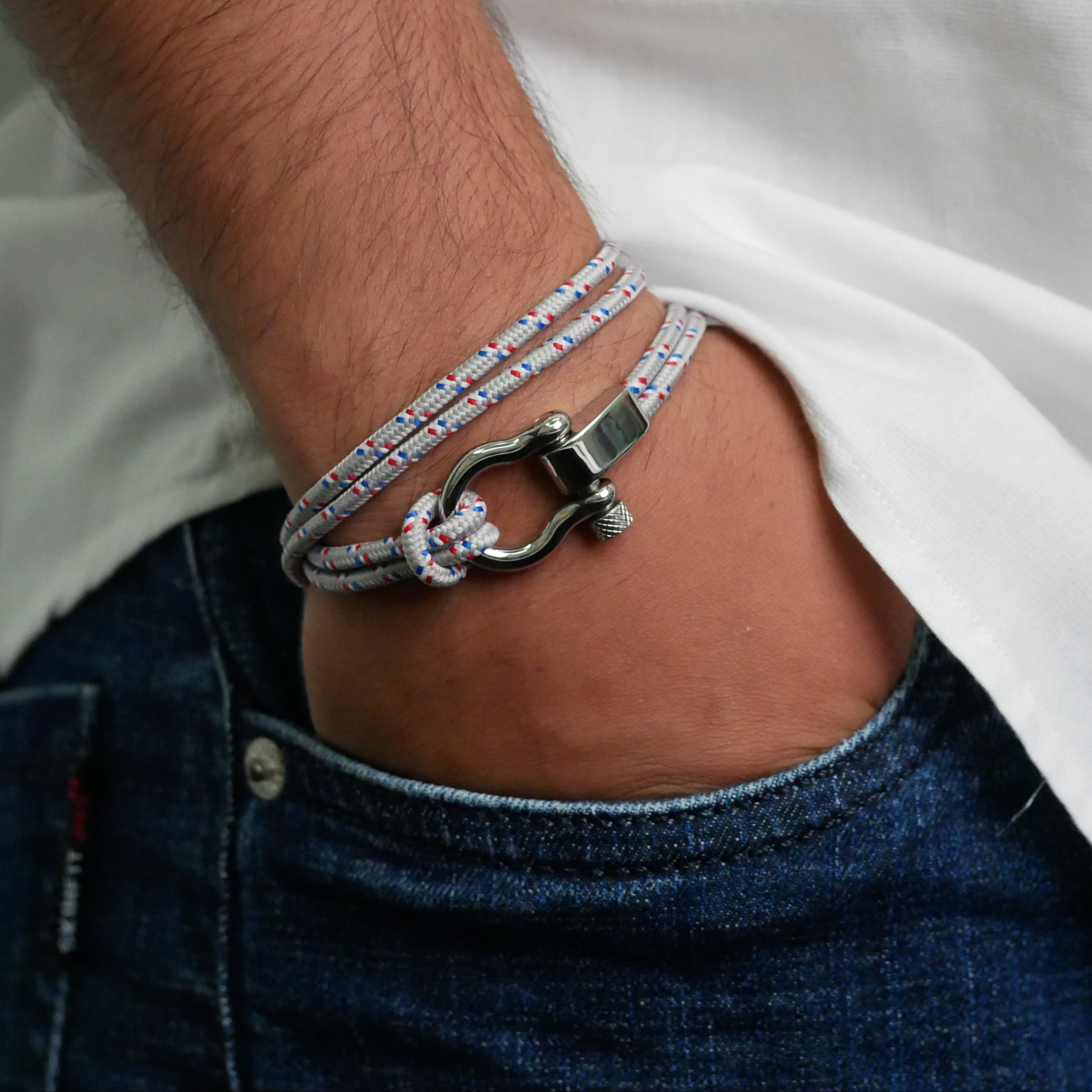 Seafarer Loop Shaackle Bracelet