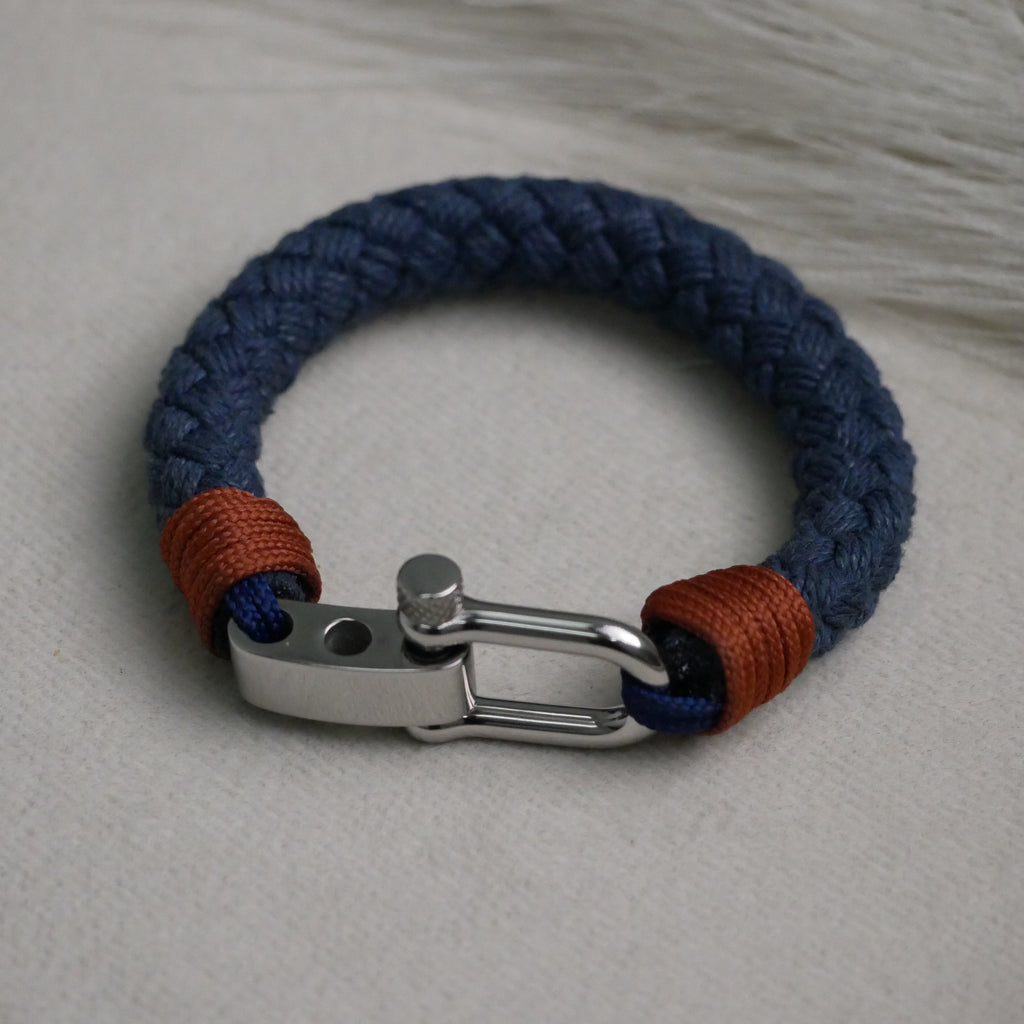 Mariner Hook Shackle Bracelet