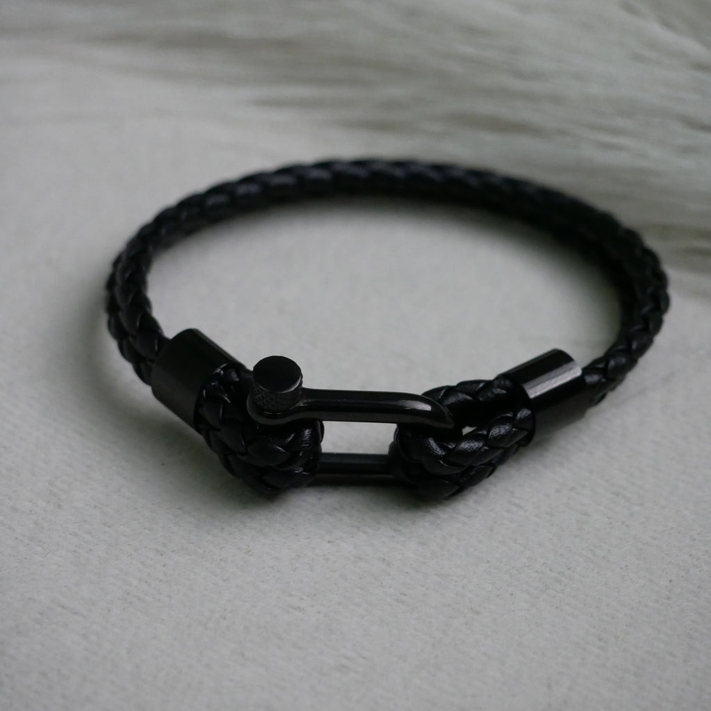 Eclipse PU Leather Lock Bracelet