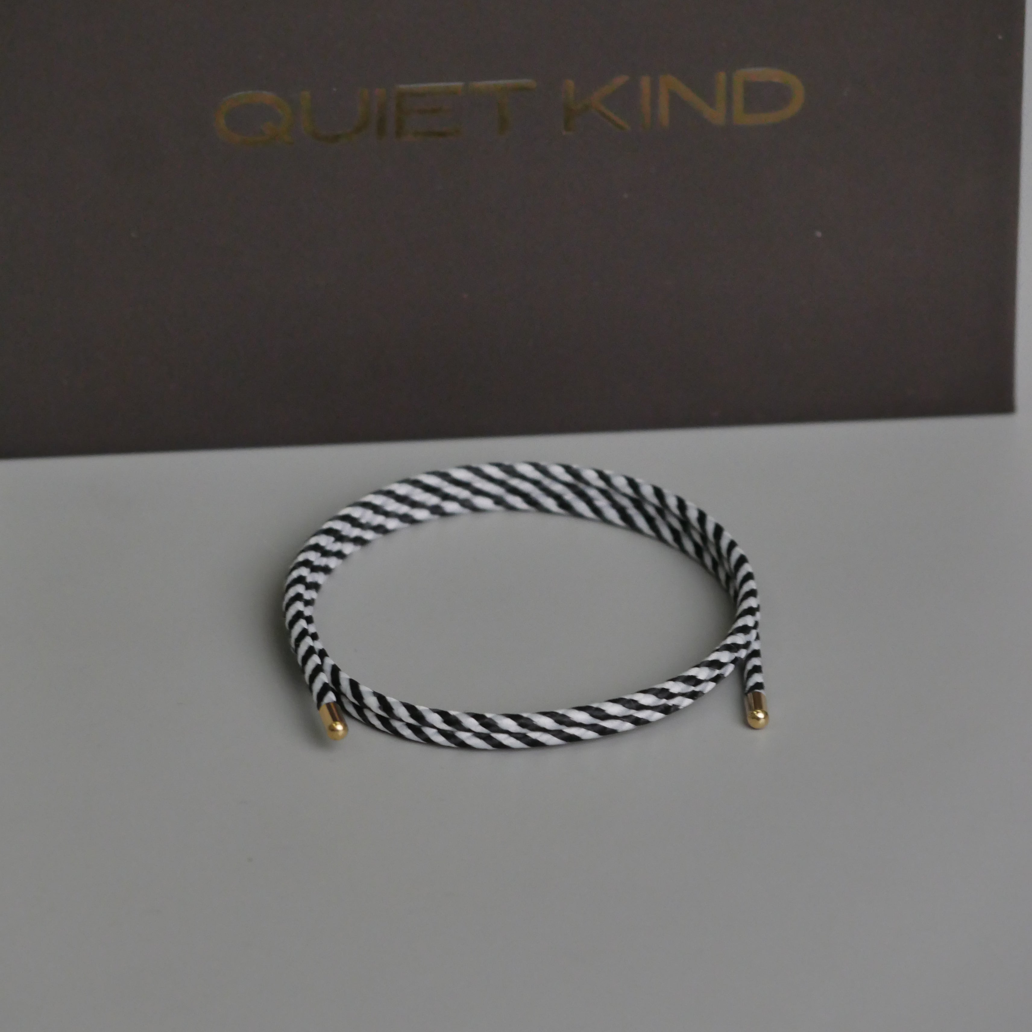 Black And White Halo Magnetic Wrap Bracelet