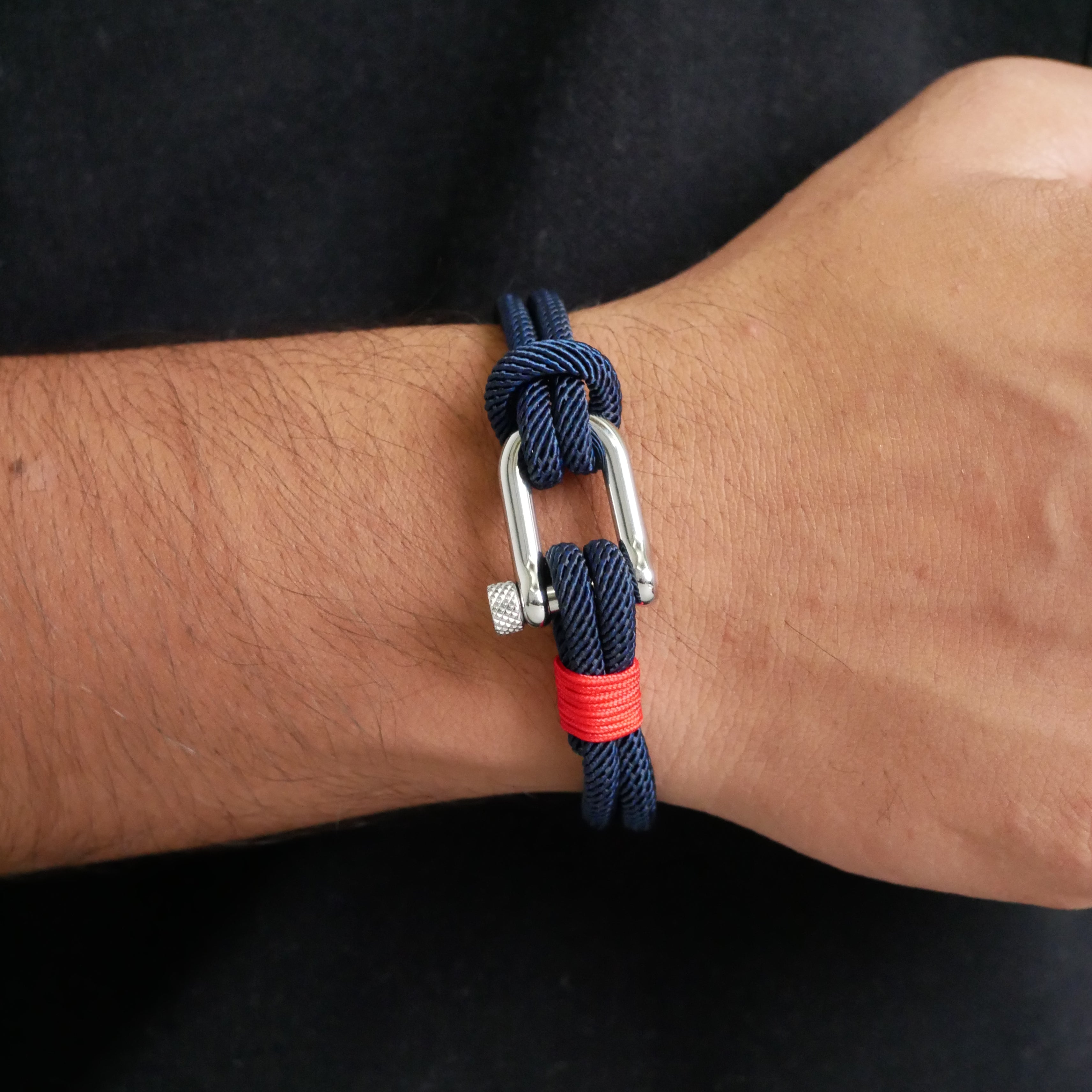 Navy Blue Nautical Shackle Bracelet Secondary image