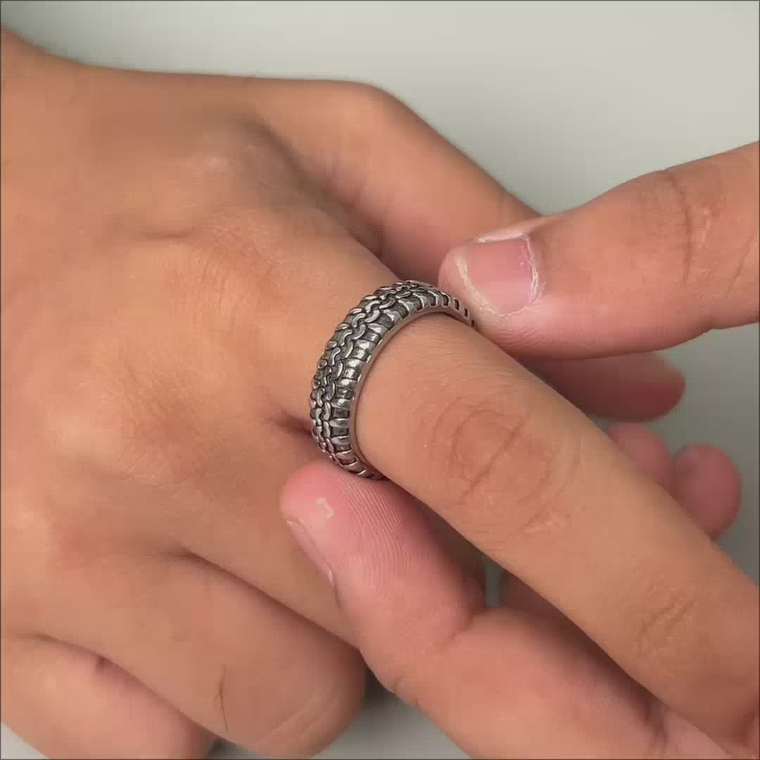 Stainless Steel Retro Ring
