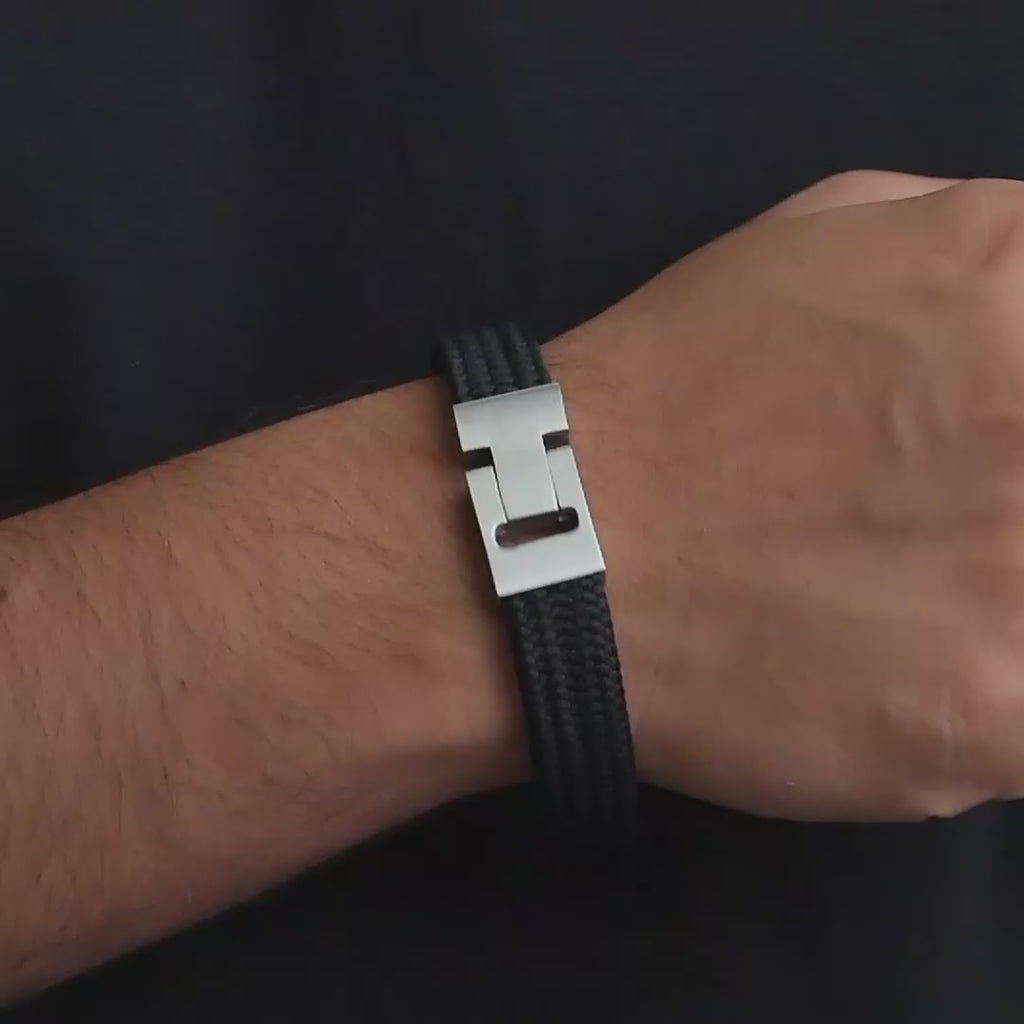 Black Braided Magnetic Bracelet